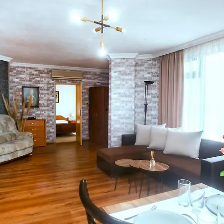 Bay Vendégház Ravda