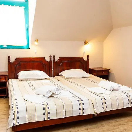 Bay Vendégház Ravda